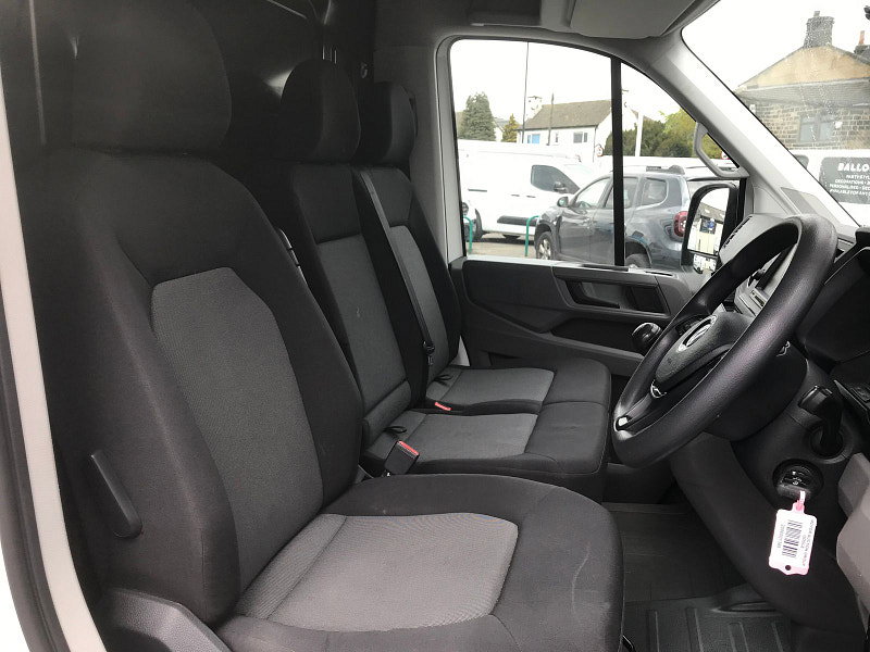 Volkswagen Crafter 2.0 TDI CR35 Trendline Panel Van 5dr Diesel Manual RWD MWB High Roof Euro 6 (s/s) (140 ps) 5dr Manual 2026