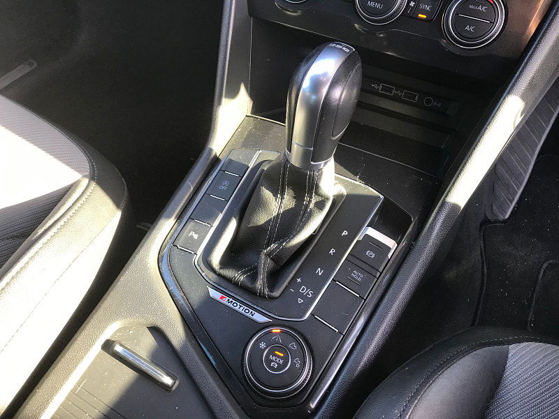 Volkswagen Tiguan 2.0 TDI R-Line SUV 5dr Diesel DSG 4Motion Euro 6 (s/s) (190 ps) 5dr Automatic 2026