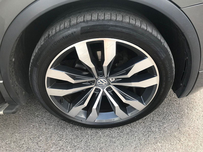 Volkswagen Tiguan 2.0L R-Line TDI BlueMotion Technology 4Motion Semi-Auto SUV 5dr Diesel Semi Automatic Euro 6 (148 bhp) 5dr Semi Automatic 2025