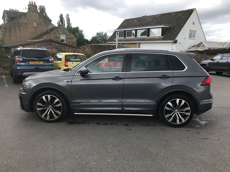 Volkswagen Tiguan 2.0L R-Line TDI BlueMotion Technology 4Motion Semi-Auto SUV 5dr Diesel Semi Automatic Euro 6 (148 bhp) 5dr Semi Automatic 2025