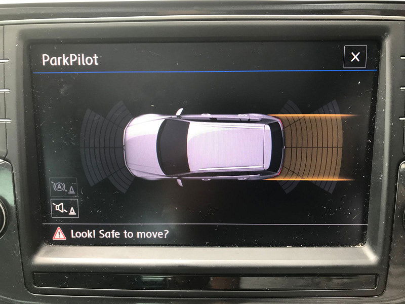 Volkswagen Tiguan 2.0L R-Line TDI BlueMotion Technology 4Motion Semi-Auto SUV 5dr Diesel Semi Automatic Euro 6 (148 bhp) 5dr Semi Automatic 2025
