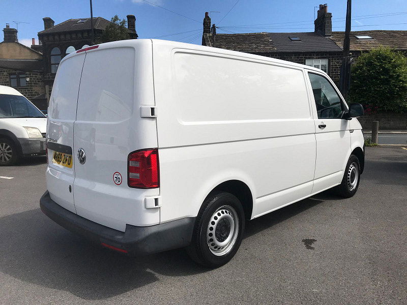 Volkswagen Transporter 2.0L T28 Startline TDI BlueMotion Technology Diesel Manual Euro 6 (83 bhp) 5dr Manual 2025
