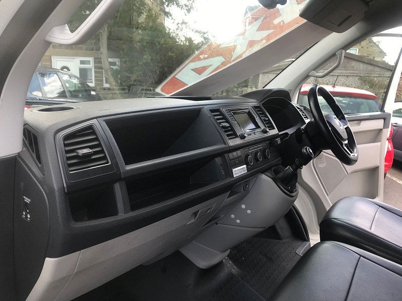 Volkswagen Transporter 2.0L T32 Highline TDI BlueMotion Technology 4Motion Diesel Manual Euro 6 (138 bhp) 6dr Manual 2025