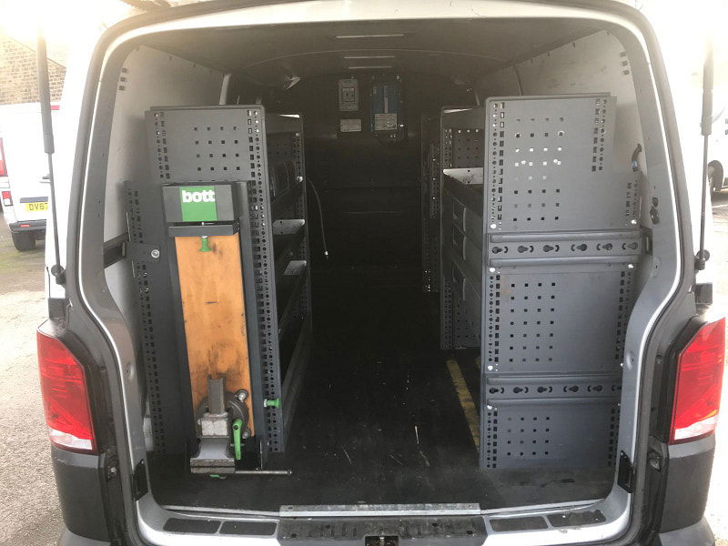 Volkswagen Transporter 2.0L T32 StartLine TDI Diesel Manual Euro 6 (148 bhp) 5dr Manual 2025