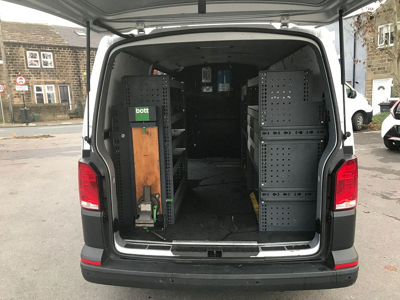 Volkswagen Transporter 2.0L T32 StartLine TDI Diesel Manual Euro 6 (148 bhp) 5dr Manual 2025