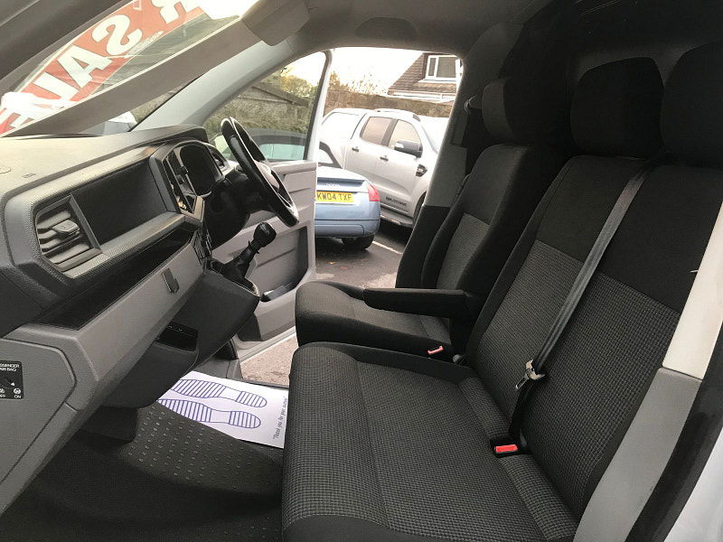 Volkswagen Transporter 2.0L T32 StartLine TDI Diesel Manual Euro 6 (148 bhp) 5dr Manual 2025
