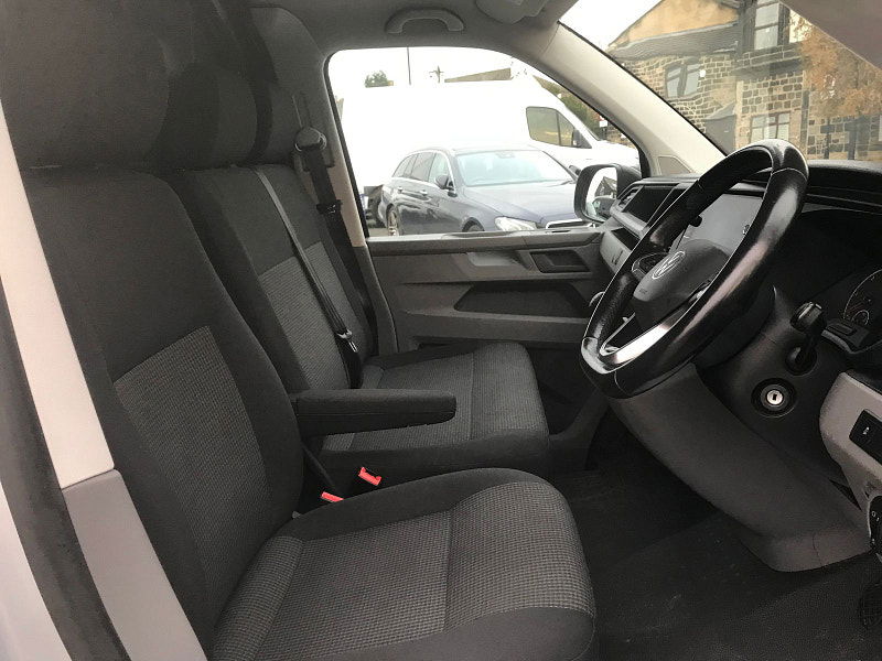 Volkswagen Transporter 2.0L T32 StartLine TDI Diesel Manual Euro 6 (148 bhp) 5dr Manual 2025