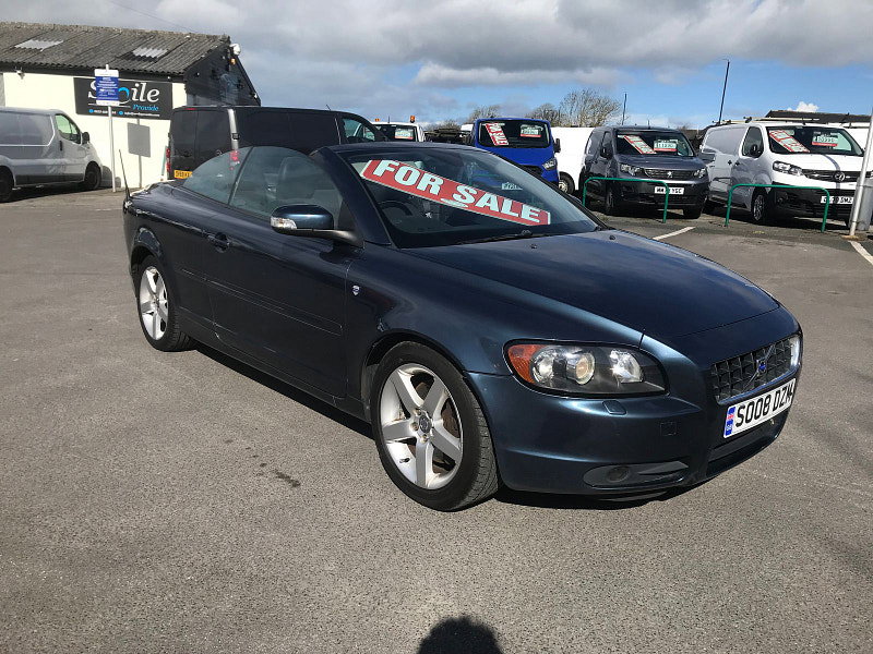 Volvo C70 2.0D Sport Convertible 2dr Diesel Manual (161 g/km, 134 bhp) 2dr Manual 2026