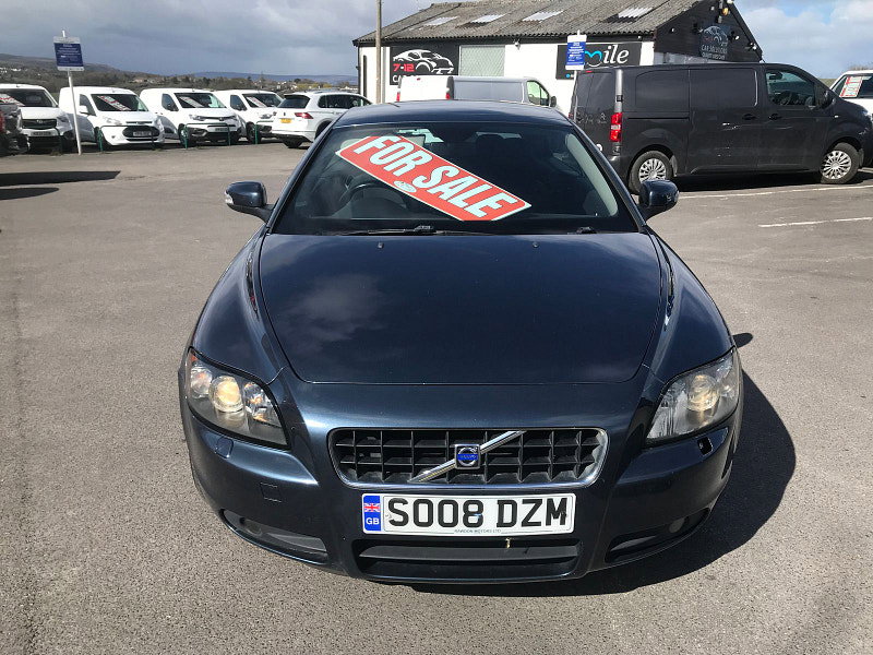Volvo C70 2.0D Sport Convertible 2dr Diesel Manual (161 g/km, 134 bhp) 2dr Manual 2026