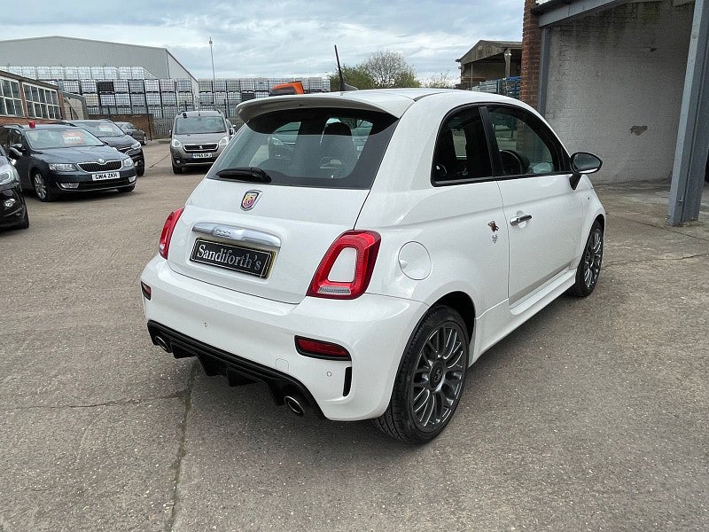 Abarth 595 1.4 T-Jet Hatchback 3dr Petrol Manual Euro 6 (145 ps) ONLY 1 FORMER KEEPER, 6 SERVICES 3dr Manual 2024