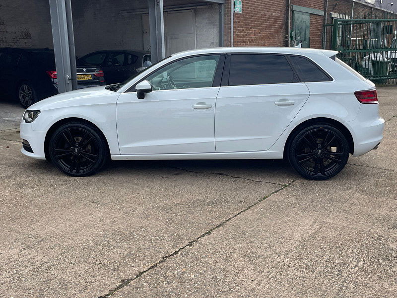 Audi A3 1.6 TDI Sport Sportback 5dr Diesel Manual Euro 6 (s/s) (110 ps) 5dr Manual 2025