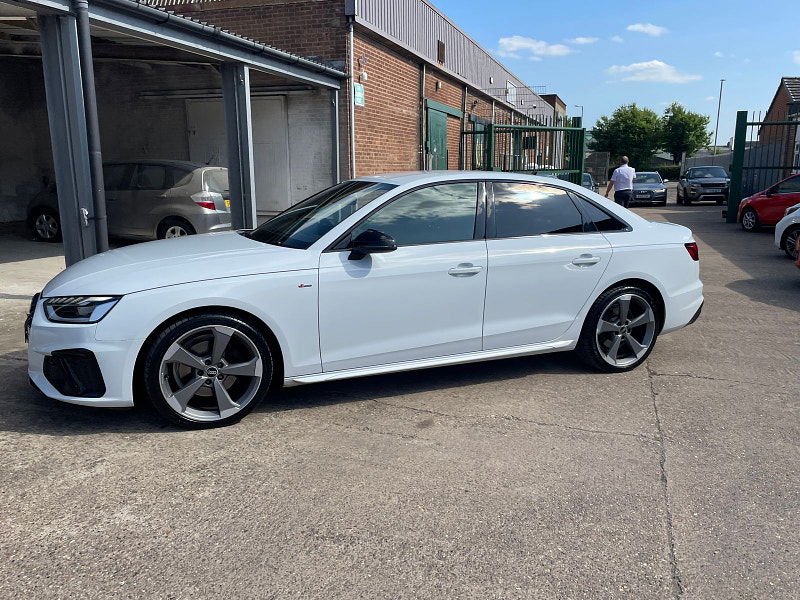 Audi A4 2.0 TDI 35 Black Edition Saloon 4dr Diesel S Tronic Euro 6 (s/s) (163 ps) 4dr Automatic 2025