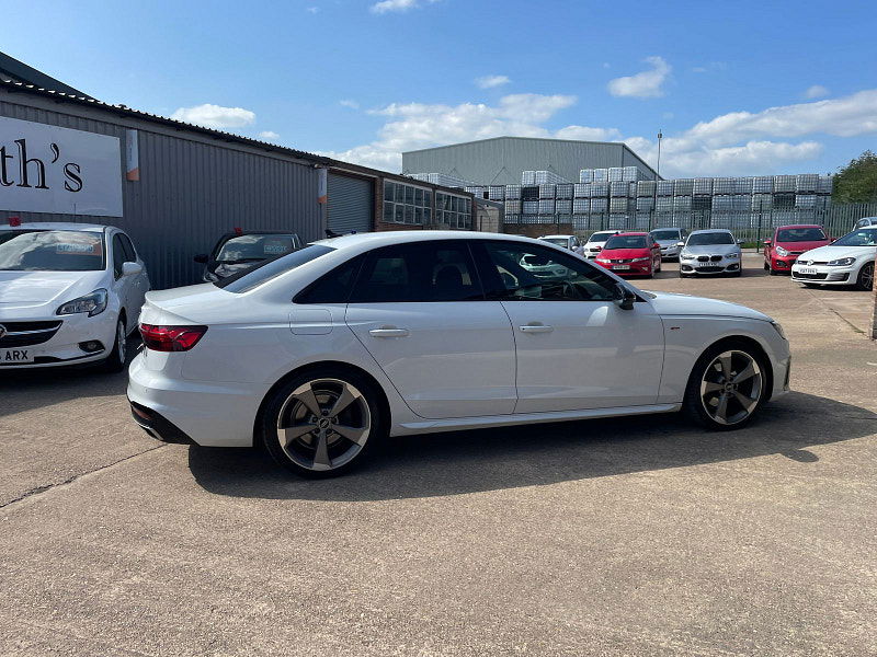 Audi A4 2.0 TDI 35 Black Edition Saloon 4dr Diesel S Tronic Euro 6 (s/s) (163 ps) 4dr Automatic 2025