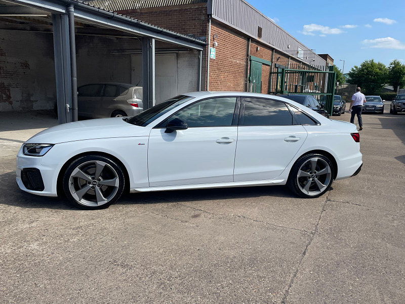 Audi A4 2.0 TDI 35 Black Edition Saloon 4dr Diesel S Tronic Euro 6 (s/s) (163 ps) 4dr Automatic 2025