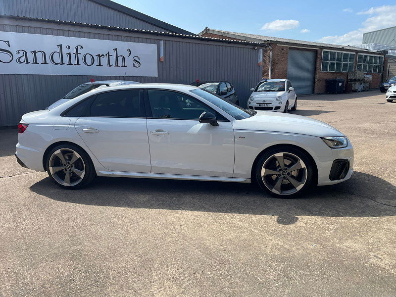 Audi A4 2.0 TDI 35 Black Edition Saloon 4dr Diesel S Tronic Euro 6 (s/s) (163 ps) 4dr Automatic 2025