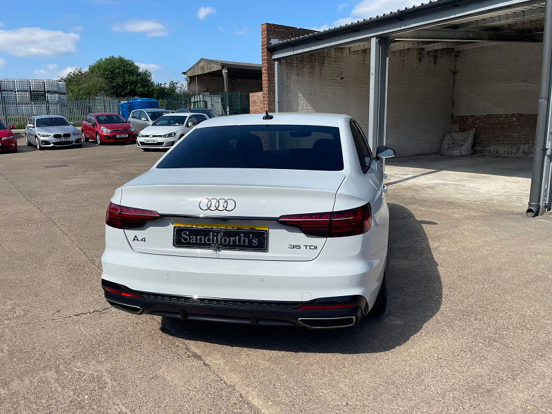 Audi A4 2.0 TDI 35 Black Edition Saloon 4dr Diesel S Tronic Euro 6 (s/s) (163 ps) 4dr Automatic 2025