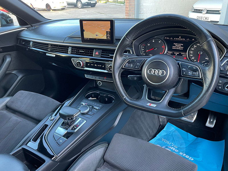 Audi A4 2.0 TDI Black Edition Saloon 4dr Diesel S Tronic quattro Euro 6 (s/s) (190 ps) 4dr Automatic 2025