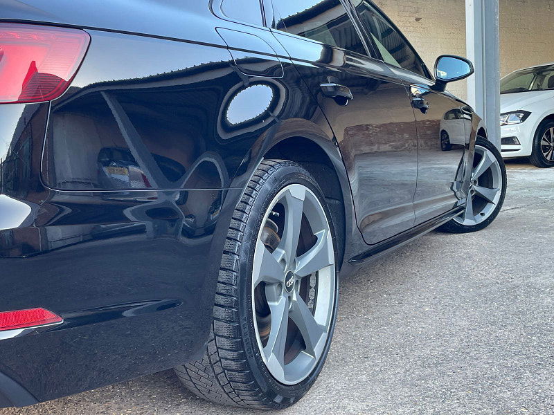 Audi A4 2.0 TDI Black Edition Saloon 4dr Diesel S Tronic quattro Euro 6 (s/s) (190 ps) 4dr Automatic 2025