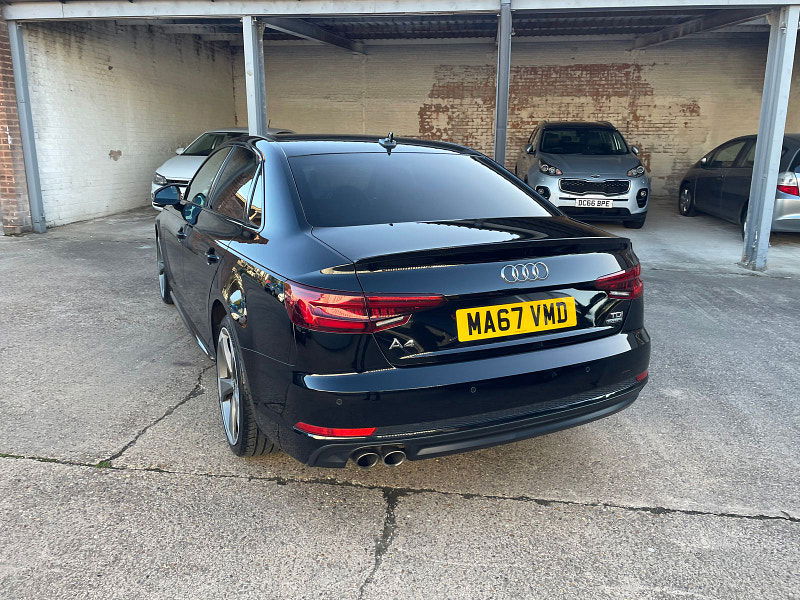 Audi A4 2.0 TDI Black Edition Saloon 4dr Diesel S Tronic quattro Euro 6 (s/s) (190 ps) 4dr Automatic 2025