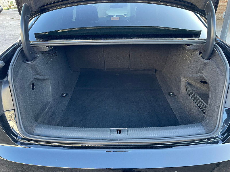 Audi A4 2.0 TDI Black Edition Saloon 4dr Diesel S Tronic quattro Euro 6 (s/s) (190 ps) 4dr Automatic 2025