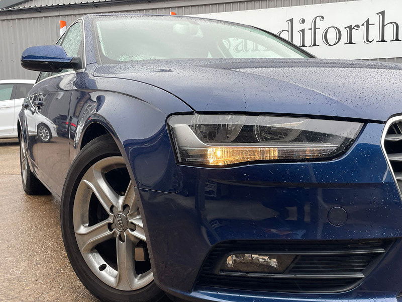 Audi A4 2.0 TDI SE Saloon 4dr Diesel Manual Euro 5 (s/s) (143 ps) Only 56k 5 Services 4dr Manual 2025