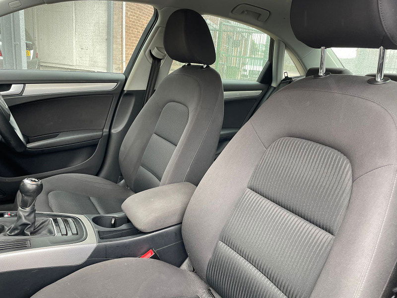 Audi A4 2.0 TDI SE Saloon 4dr Diesel Manual Euro 5 (s/s) (143 ps) Only 56k 5 Services 4dr Manual 2025