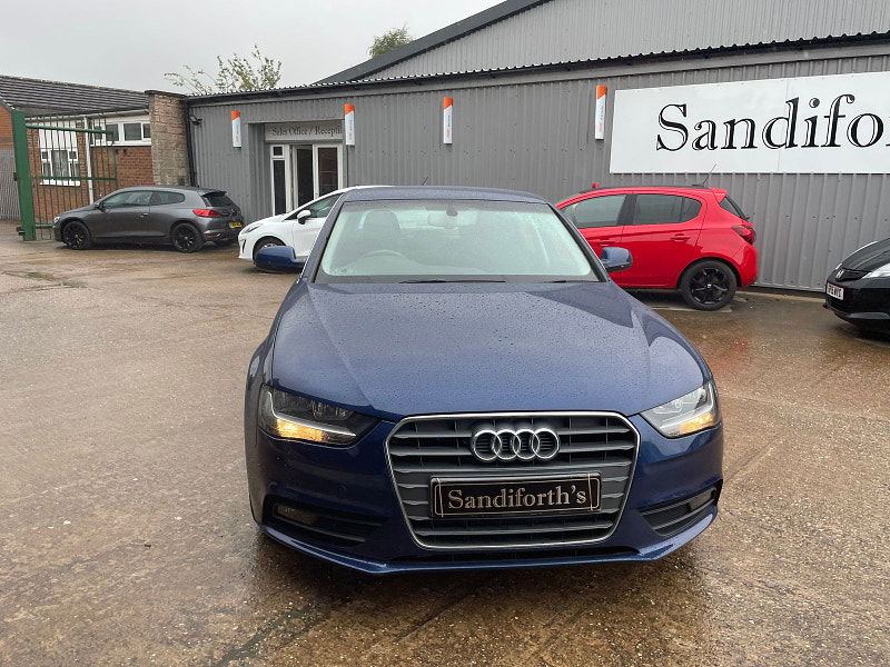 Audi A4 2.0 TDI SE Saloon 4dr Diesel Manual Euro 5 (s/s) (143 ps) Only 56k 5 Services 4dr Manual 2025