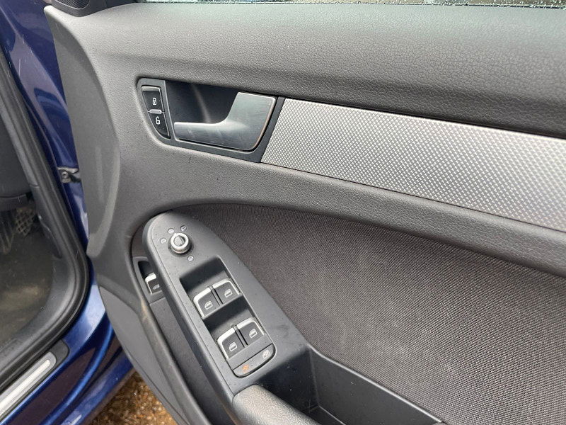 Audi A4 2.0 TDI SE Saloon 4dr Diesel Manual Euro 5 (s/s) (143 ps) Only 56k 5 Services 4dr Manual 2025
