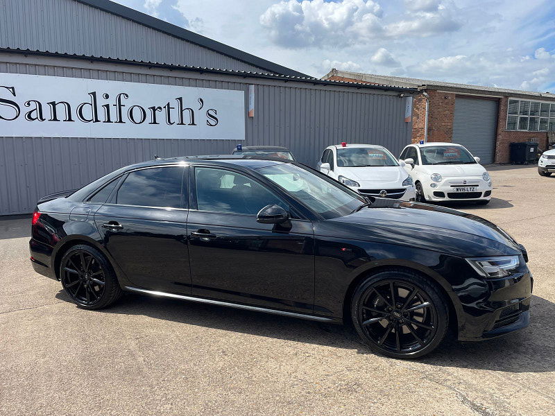 Audi A4 2.0 TFSI S line Saloon 4dr Petrol S Tronic quattro Euro 6 (s/s) (252 ps) 4dr Automatic 2025