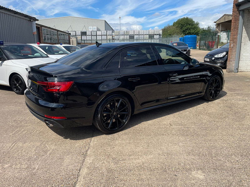 Audi A4 2.0 TFSI S line Saloon 4dr Petrol S Tronic quattro Euro 6 (s/s) (252 ps) 4dr Automatic 2025