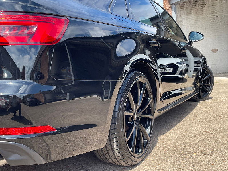 Audi A4 2.0 TFSI S line Saloon 4dr Petrol S Tronic quattro Euro 6 (s/s) (252 ps) 4dr Automatic 2025