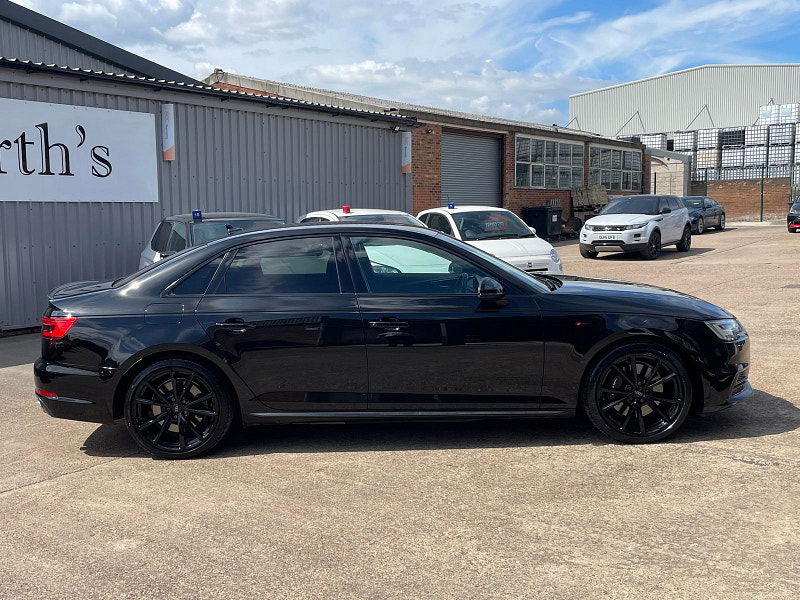 Audi A4 2.0 TFSI S line Saloon 4dr Petrol S Tronic quattro Euro 6 (s/s) (252 ps) 4dr Automatic 2025