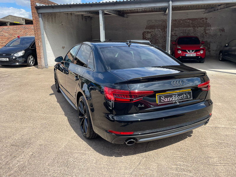 Audi A4 2.0 TFSI S line Saloon 4dr Petrol S Tronic quattro Euro 6 (s/s) (252 ps) 4dr Automatic 2025