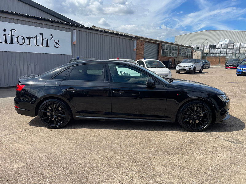 Audi A4 2.0 TFSI S line Saloon 4dr Petrol S Tronic quattro Euro 6 (s/s) (252 ps) 4dr Automatic 2025