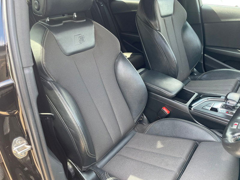 Audi A4 2.0 TFSI S line Saloon 4dr Petrol S Tronic quattro Euro 6 (s/s) (252 ps) 4dr Automatic 2025