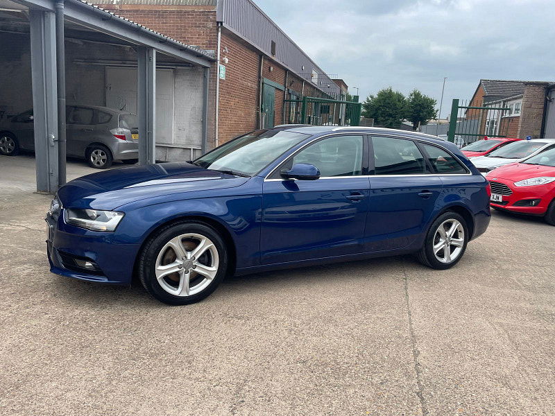 Audi A4 Avant 2.0 TDIe SE Technik Estate 5dr Diesel Manual Euro 5 (s/s) (136 ps) 5dr Manual 2025