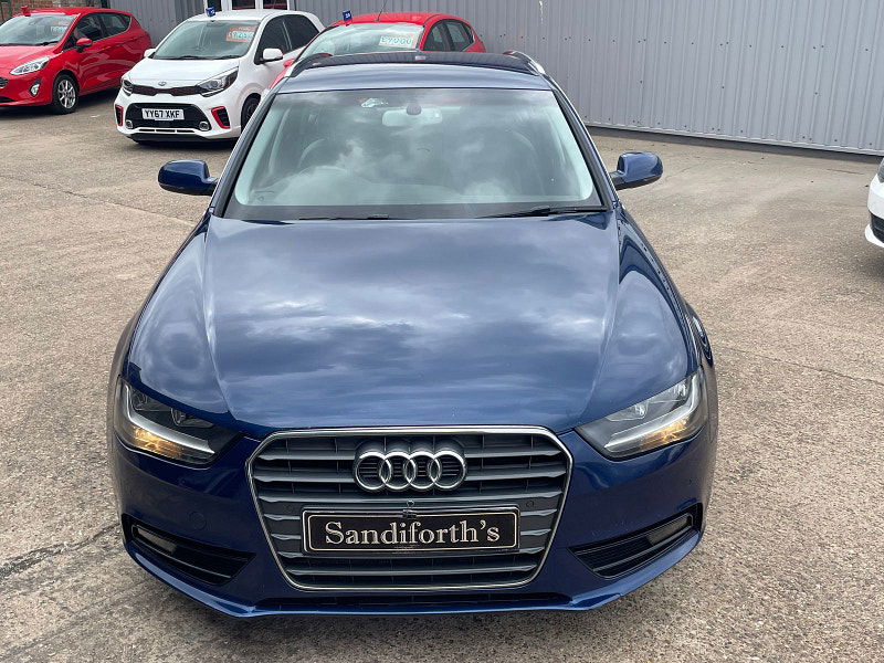 Audi A4 Avant 2.0 TDIe SE Technik Estate 5dr Diesel Manual Euro 5 (s/s) (136 ps) 5dr Manual 2025
