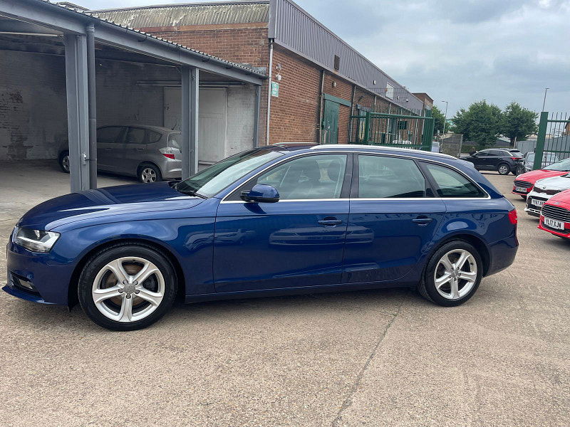 Audi A4 Avant 2.0 TDIe SE Technik Estate 5dr Diesel Manual Euro 5 (s/s) (136 ps) 5dr Manual 2025
