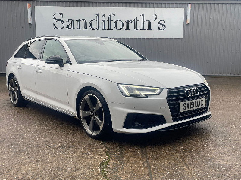 Audi A4 Avant 2.0 TFSI 35 Black Edition Estate 5dr Petrol Manual Euro 6 (s/s) (150 ps) 5dr Manual 2026