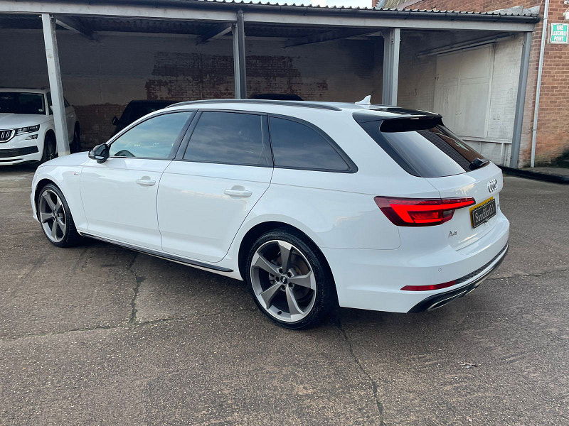 Audi A4 Avant 2.0 TFSI 35 Black Edition Estate 5dr Petrol Manual Euro 6 (s/s) (150 ps) 5dr Manual 2026