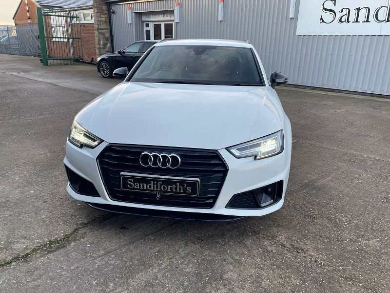 Audi A4 Avant 2.0 TFSI 35 Black Edition Estate 5dr Petrol Manual Euro 6 (s/s) (150 ps) 5dr Manual 2026