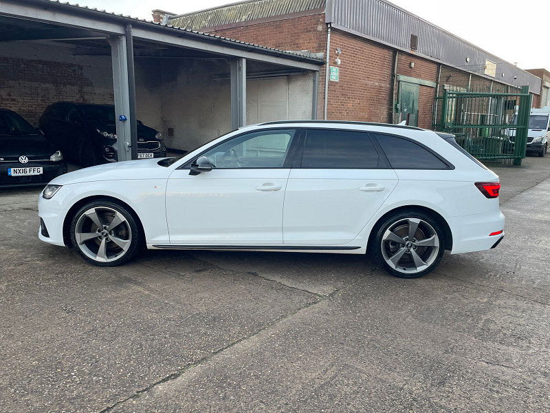Audi A4 Avant 2.0 TFSI 35 Black Edition Estate 5dr Petrol Manual Euro 6 (s/s) (150 ps) 5dr Manual 2026