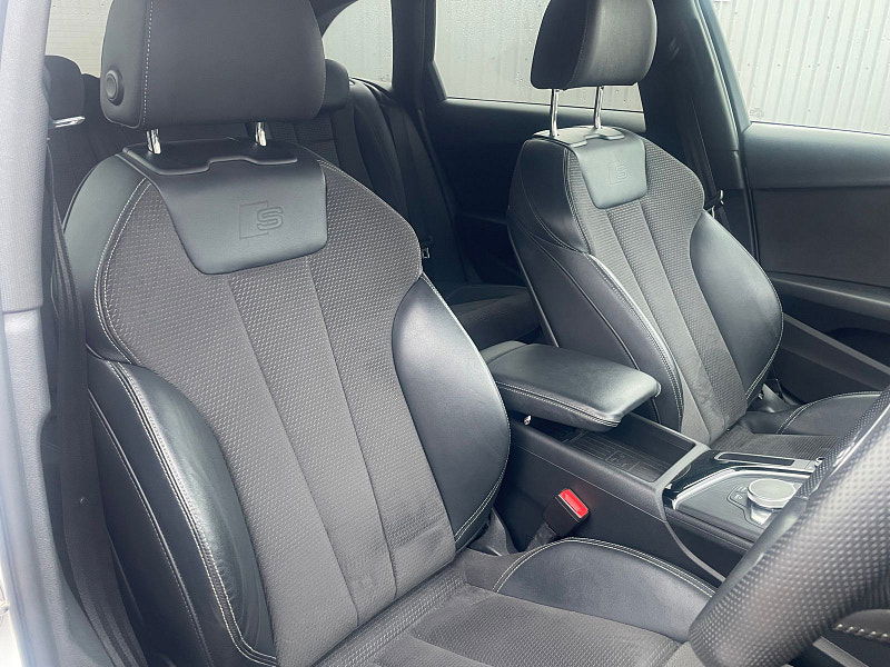 Audi A4 Avant 2.0 TFSI 35 Black Edition Estate 5dr Petrol Manual Euro 6 (s/s) (150 ps) 5dr Manual 2026