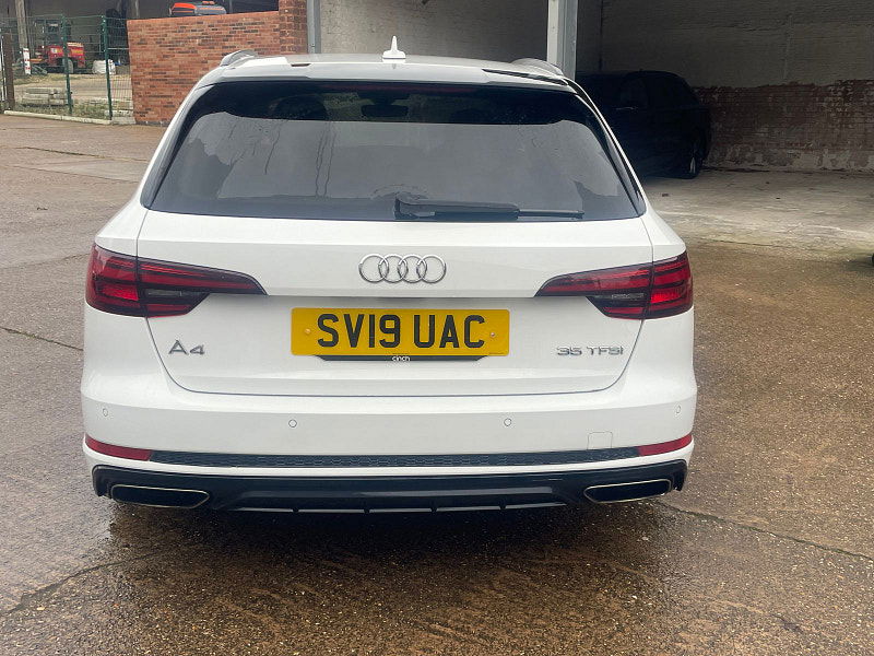 Audi A4 Avant 2.0 TFSI 35 Black Edition Estate 5dr Petrol Manual Euro 6 (s/s) (150 ps) 5dr Manual 2026