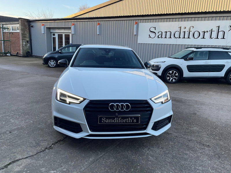 Audi A4 Avant 2.0 TFSI Black Edition Estate 5dr Petrol S Tronic Euro 6 (s/s) (190 ps) 5dr Automatic 2024