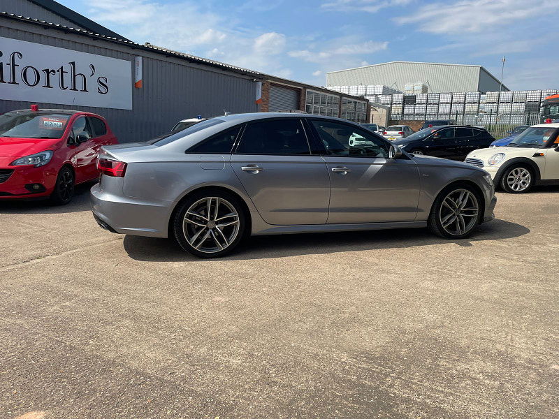 Audi A6 Saloon 2.0 TDI ultra Black Edition Saloon 4dr Diesel S Tronic Euro 6 (s/s) (190 ps) Bose, 5 Services,  4dr Automatic 2024