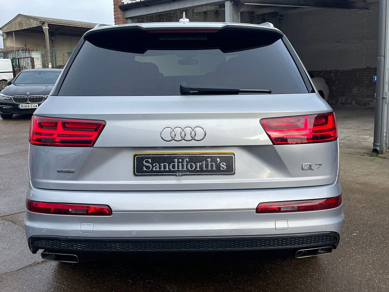 Audi Q7 3.0 TDI V6 S line SUV 5dr Diesel Tiptronic quattro Euro 6 (s/s) (218 ps) 5dr Automatic 2025