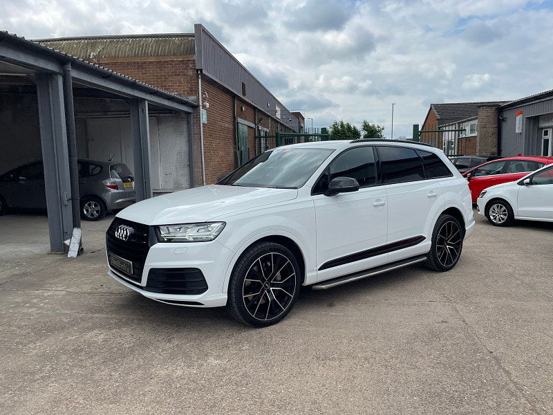 Audi Q7 3.0 TDI V6 S line SUV 5dr Diesel Tiptronic quattro Euro 6 (s/s) (218 ps) Full Black Leather. 22's 5dr Automatic 2024