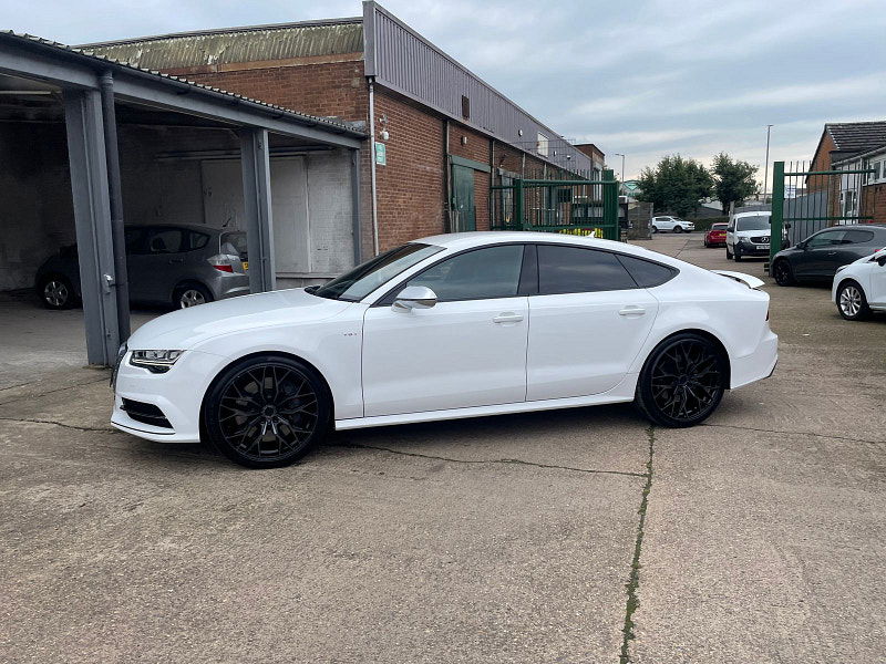 Audi S7 4.0 TFSI V8 Sportback 5dr Petrol S Tronic quattro Euro 6 (s/s) (450 ps) 5 Main Dealer Services 5dr Automatic 2024