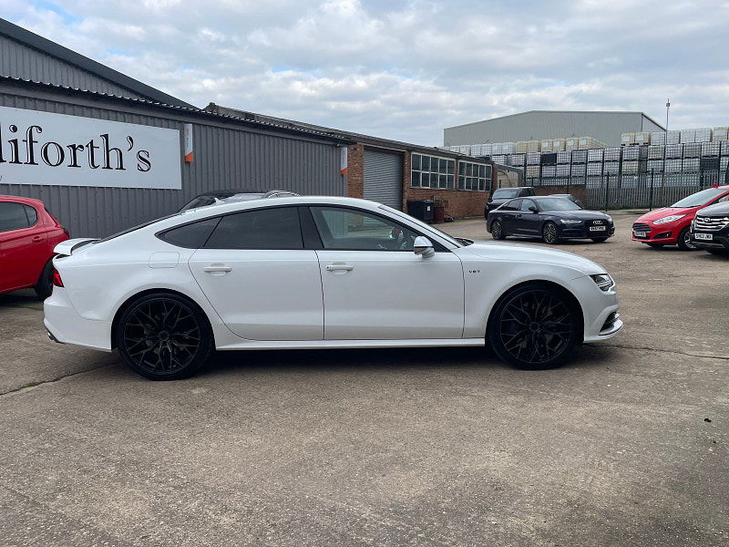 Audi S7 4.0 TFSI V8 Sportback 5dr Petrol S Tronic quattro Euro 6 (s/s) (450 ps) 5 Main Dealer Services 5dr Automatic 2024